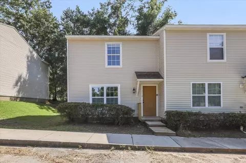 2858 Botany Pl, Tallahassee, FL 32301