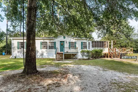 8334 Avalon Dr, Tallahassee, FL 32305