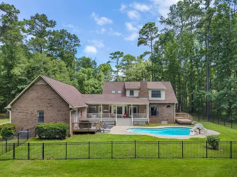 2329 Haverhill Rd, Tallahassee, FL 32312