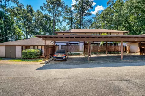 216 Westwood Dr, Tallahassee, FL 32304