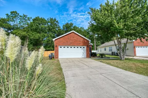 994 Crawfordville Trce, Tallahassee, FL 32305