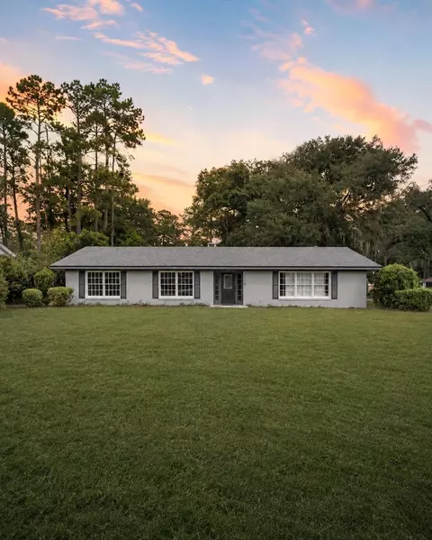 2119 Old Fort Dr, Tallahassee, FL 32301