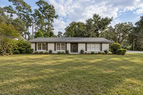 2119 Old Fort Dr, Tallahassee, FL 32301