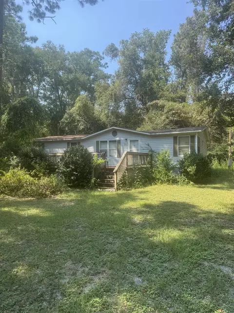 10074 Blue Waters Rd, Tallahassee, FL 32305