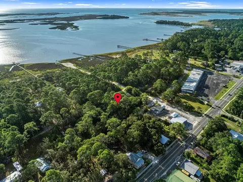 31 Clark Dr, Panacea, FL 32346 photo 3
