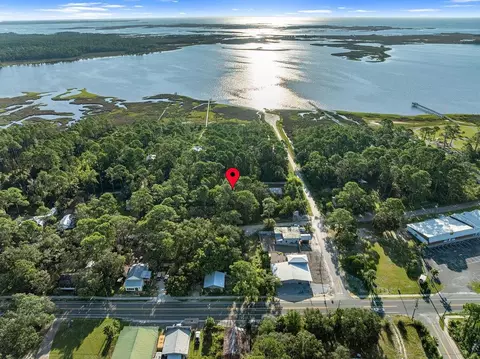 31 Clark Dr, Panacea, FL 32346 photo 4