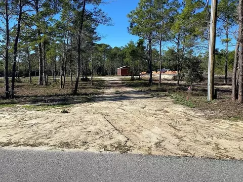 1869 Beacon St, Carrabelle, FL 32322