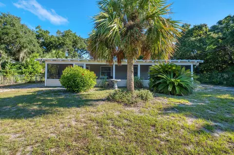 637 Mariner Cir, Panacea, FL 32346