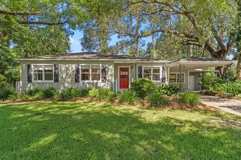 1122 Victory Garden Dr, Tallahassee, FL 32301
