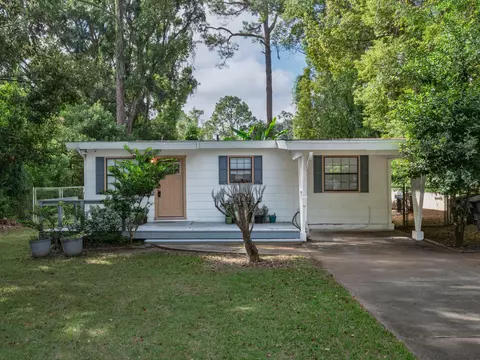 1649 Mayhew St, Tallahassee, FL 32304