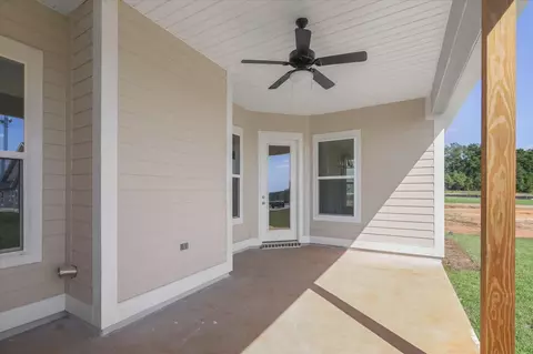 Exterior - 641 Knotted Pine Dr, Tallahassee, FL 32312 photo 5 of 9