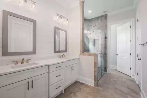 Bath - 641 Knotted Pine Dr, Tallahassee, FL 32312 photo 1 of 5