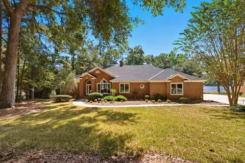 8712 Spring Shore Trl, Tallahassee, FL 32312