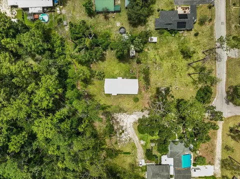 View/Area - 301 N Manila Ave, Perry, FL 32347 photo 1 of 9