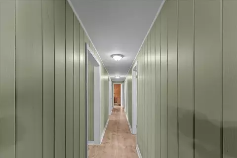 Entry Way - 301 N Manila Ave, Perry, FL 32347 photo 3 of 5