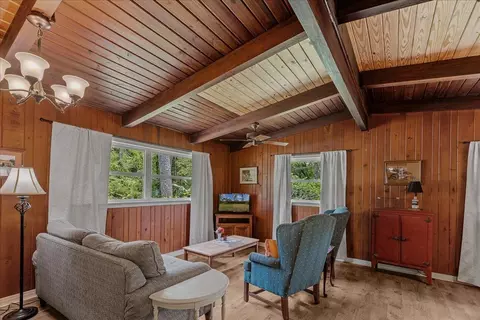 Living - 301 N Manila Ave, Perry, FL 32347 photo 1 of 3