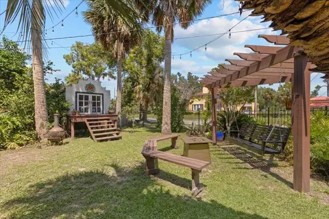 Exterior - 615 N Washington St, Perry, FL 32347 photo 22 of 24