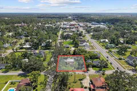 View/Area - 615 N Washington St, Perry, FL 32347 photo 1 of 3