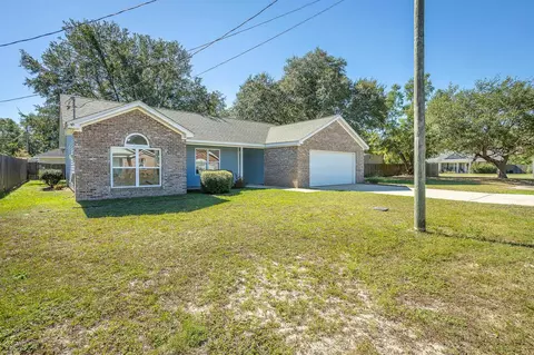 91 Homan Point Ave, Crawfordville, FL 32327