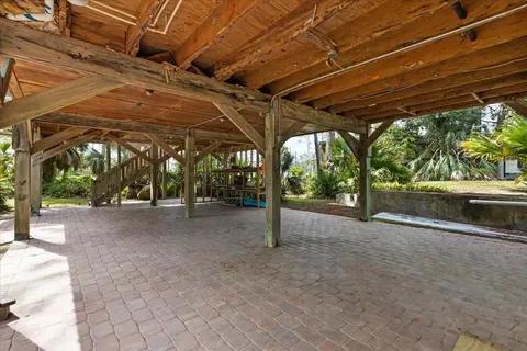 Exterior - 325 NW Third Ave, Perry, FL 32348 photo 4 of 16