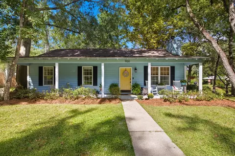 900 Mcguire Ct, Tallahassee, FL 32303