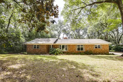 1129 Mercer Dr, Tallahassee, FL 32312
