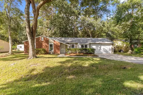 4318 Snoopy Ln, Tallahassee, FL 32303