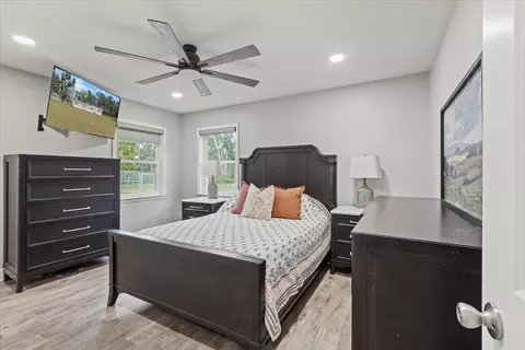 Bedroom - 647 SE Regency Trl, Madison, FL 32340 photo 1 of 2