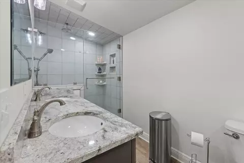 Bath - 647 SE Regency Trl, Madison, FL 32340 photo 3 of 5
