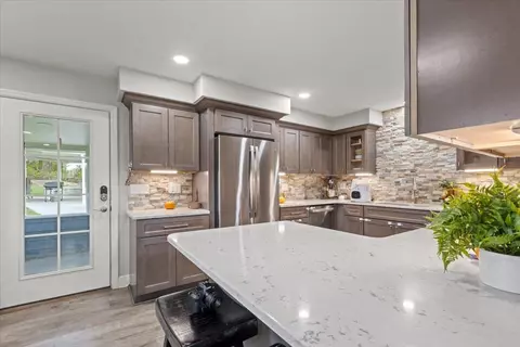 Kitchen - 647 SE Regency Trl, Madison, FL 32340 photo 1 of 7