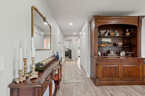 Entry Way - 647 SE Regency Trl, Madison, FL 32340 photo 2 of 2