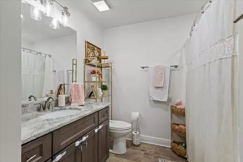 Bath - 647 SE Regency Trl, Madison, FL 32340 photo 5 of 5