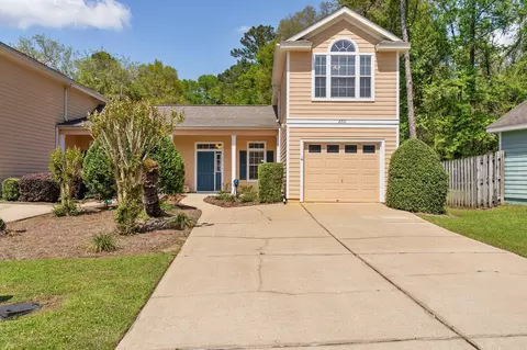 2711 Laurelwood Ln, Tallahassee, FL 32308