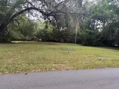 1107 Myers Park Dr, Tallahassee, FL 32301