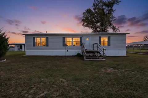 4496 Wash Davis Rd, Perry, FL 32347
