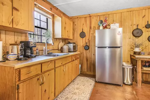 Kitchen - 16570 District Dr, Lamont, FL 32336 photo 2 of 4