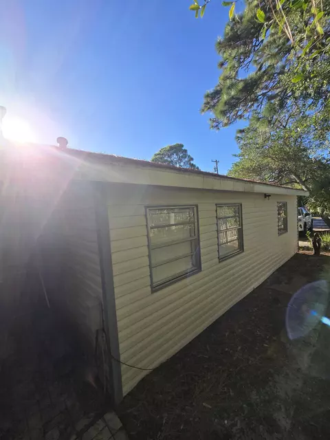 Exterior - 51 E Pine St # -1, Carrabelle, FL 32322 photo 15 of 16