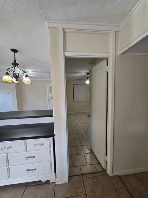 Entry Way - 51 E Pine St # -1, Carrabelle, FL 32322 photo 4 of 4