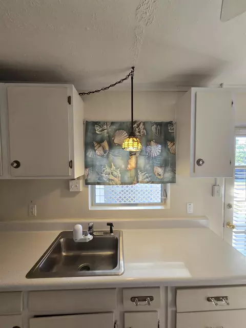 Kitchen - 51 E Pine St # -1, Carrabelle, FL 32322 photo 4 of 8