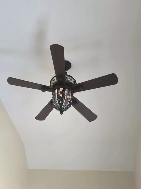 Entry Way - 51 E Pine St # -1, Carrabelle, FL 32322 photo 3 of 4