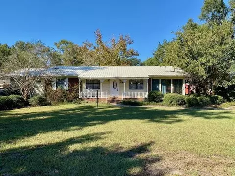 6175 NE Colin Kelly Hwy, Madison, FL 32340