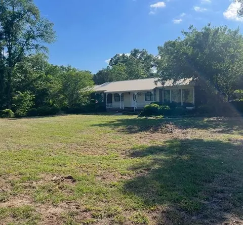 6175 NE Colin Kelly Hwy, Madison, FL 32340