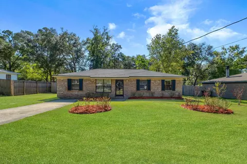 4590 Autumn Woods Way, Tallahassee, FL 32303