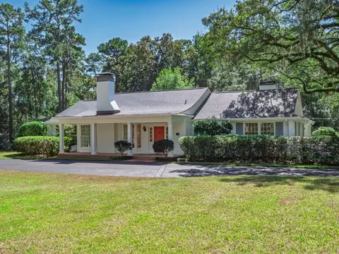 1321 Piedmont Dr, Tallahassee, FL 32312