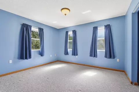 Bedroom - 154 W Davis Walker Rd, Perry, FL 32348 photo 4 of 6