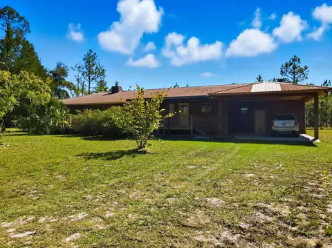 Exterior - 154 W Davis Walker Rd, Perry, FL 32348 photo 9 of 10