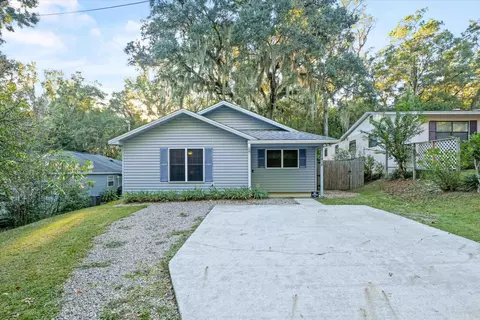1418 Calloway St, Tallahassee, FL 32304