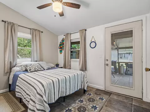 Bedroom - 28 Piney St, Panacea, FL 32346 photo 9 of 9