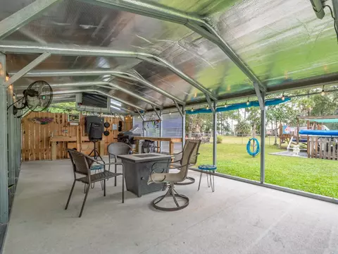 Exterior - 28 Piney St, Panacea, FL 32346 photo 7 of 11