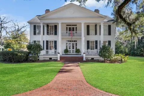 121 N Duval St, Quincy, FL 32351